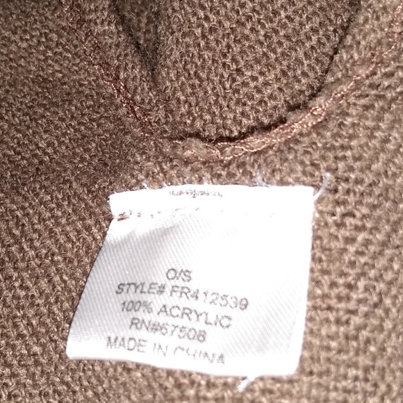 Unknown Brand Poncho, Taupe & Cream, pull over, light weight  & soft, pre-owned - Picture 3 of 4